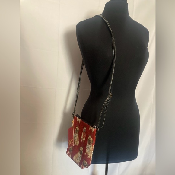 Signare Tapestry Small Crossbody Bag Sling Bag for Women with Pug Dog Design NWT - Picture 12 of 12